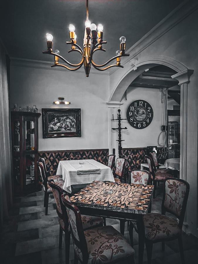 Ugostiteljski Objekat Karibo Hotell Sombor Exteriör bild